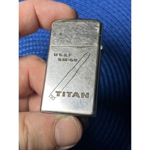 1959 USAF SM-68 Titan Rocket Zippo Slimline 7 dot. Vietnam era